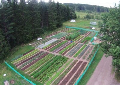 Ridgedale Permacultureest une ferme innovante, résiliente et rentable créée par Richard Perkins en Suède.