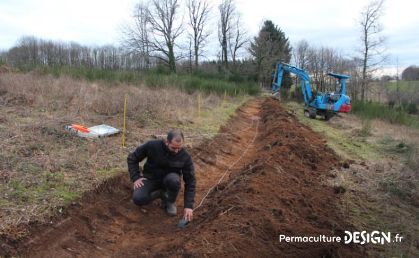 La culture sur butte est une technique de Permaculture avec des avantages et des inconvénients.