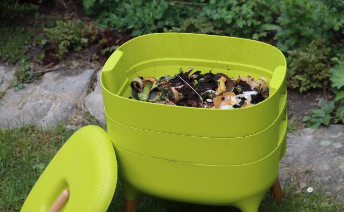 Comment fabriquer son compost, Entretien du jardin