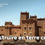 Il existe diverses techniques de construction en terre crue très utiles en permaculture pour la création de bâtiments naturels.
